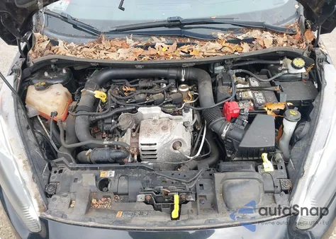 2015 Ford Fiesta Se z USA, uszkodzony, nr VIN 3FADP4EE8FM189405